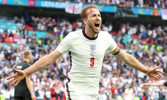 Sterling and Kane strike late at Wembley