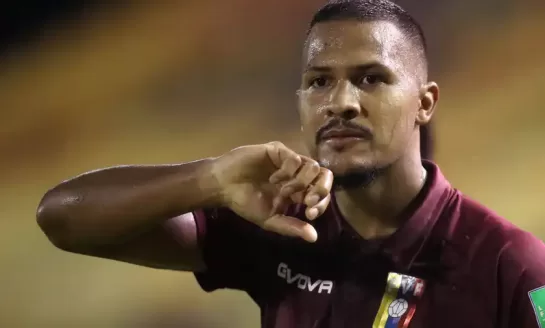 Everton in talks with Dalian Pro to sign Salomon Rondon