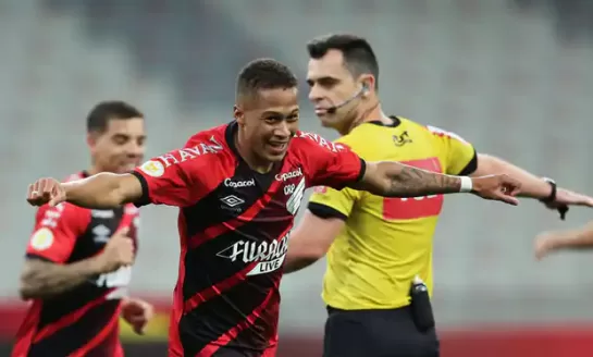 Bordeaux reach agreement to sign Brazilian midfielder Vitinho