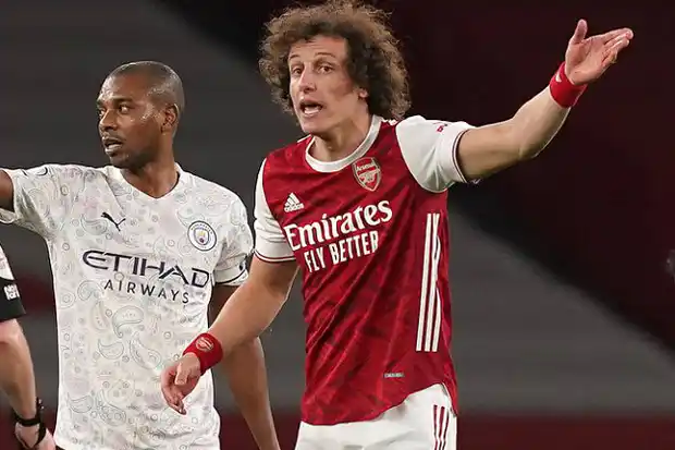 Real Madrid make contact with released Arsenal defender David Luiz