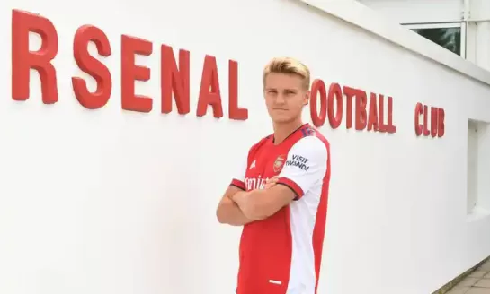 Official: Arsenal sign Martin Odegaard again