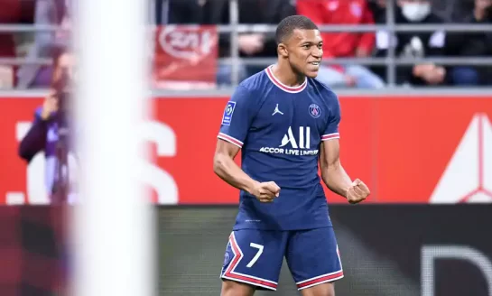 PSG director Leonardo on Kylian Mbappé: “I don’t see him leaving at the end of the season.”