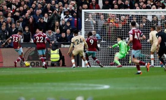 LIVE: EMERSON STRIKES AGAINST HIS OLD CLUB AS WEST HAM DRAW LEVEL