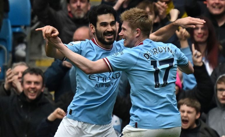 LIVE: MAN CITY MOVE TWO IN FRONT AFTER BLISTERING SECOND HALF START