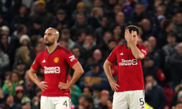 🏆 MAN UTD EMBARRASSED AT HOME; ARSENAL OUT; CHELSEA AND LIVERPOOL THROUGH